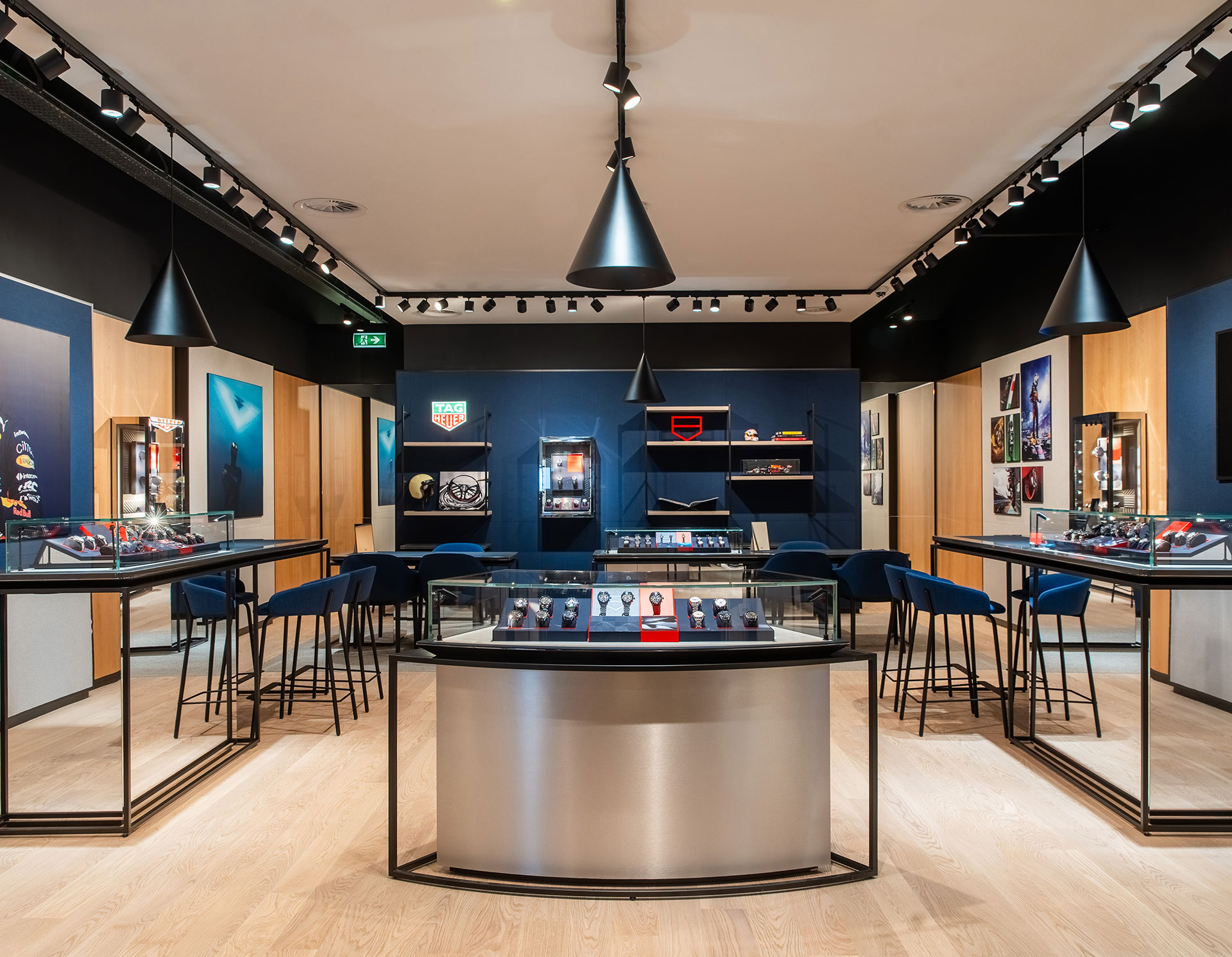 TAG Heuer - New Outlet Boutique Roermond