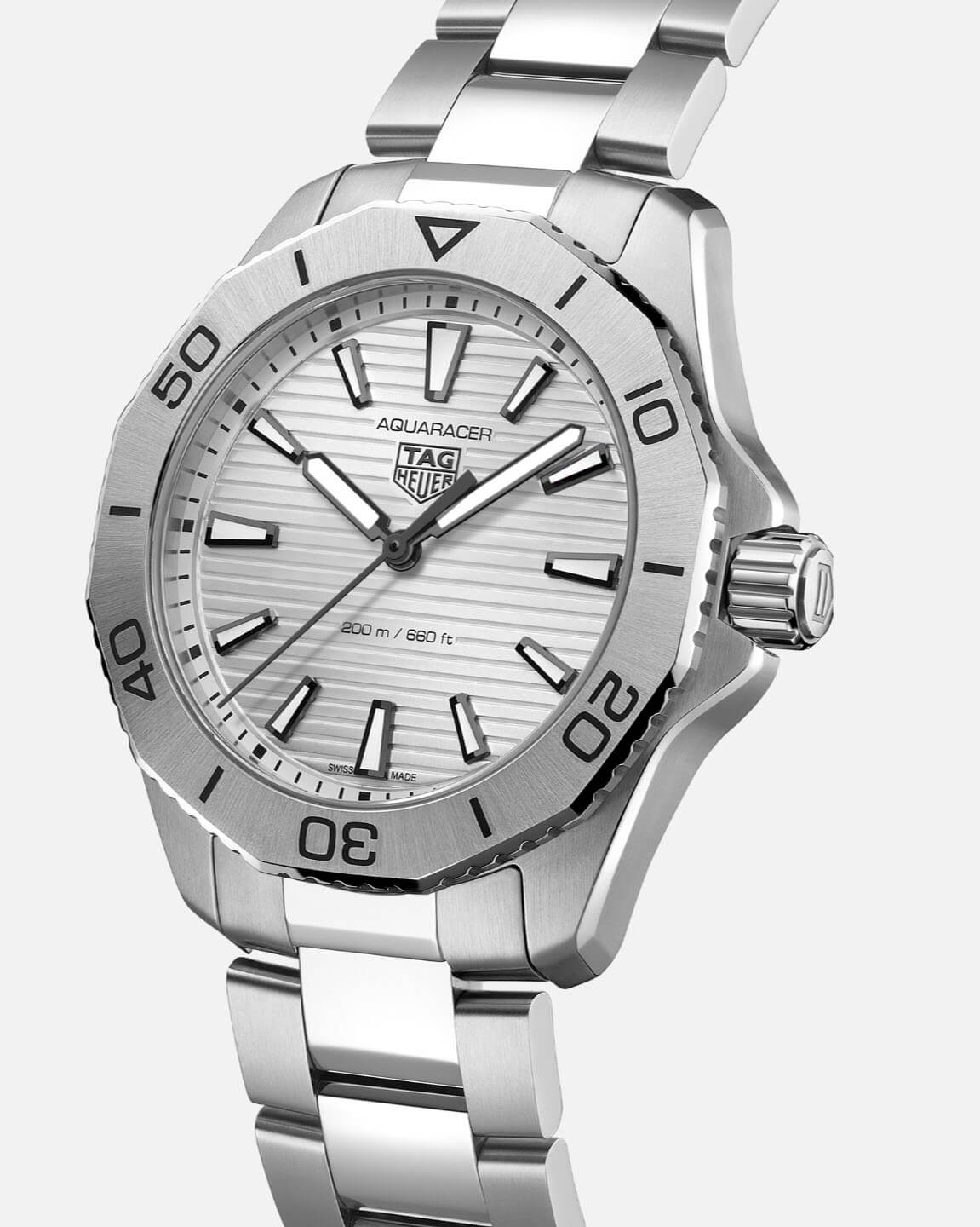 TAG Heuer Aquaracer Professional 200 Quartz Men 40 mm - WBP1111