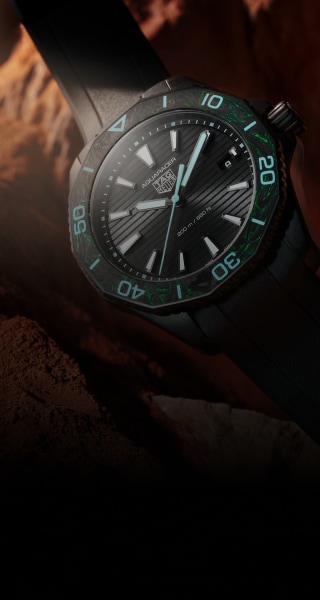 TAG HEUER PROFESSIONAL 200 SOLARGRAPH