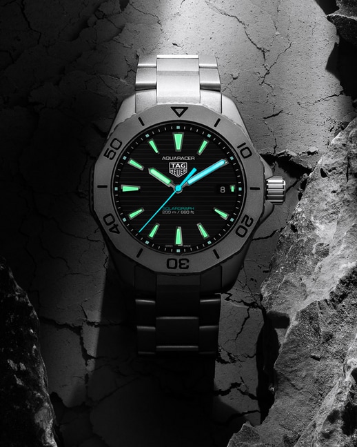 TAG Heuer Aquaracer（竞潜系列）SOLARGRAPH钛金属腕表