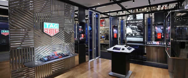TAG Heuer Boutique Siam Paragon Shopping Center, Rama I Road Bangkok