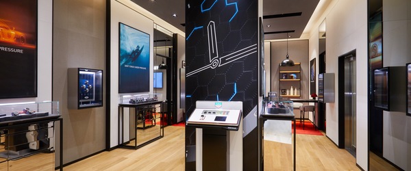 TAG Heuer Boutique 2F, 108, Yeoui-daero Seoul