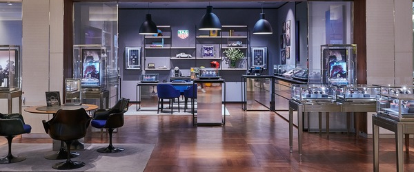 TAG Heuer Boutique 24 Rue de Sèvres Paris