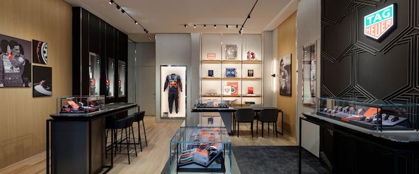TAG Heuer Boutique 100 Oakbrook Center Oak Brook
