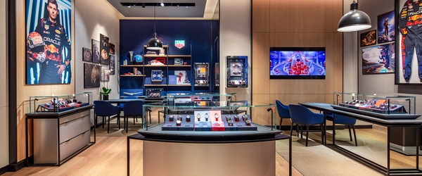 TAG Heuer Boutique 7535 N Kendall Drive Miami