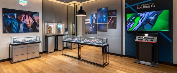 TAG Heuer Boutique 6600 Topanga Canyon Blvd Canoga Park