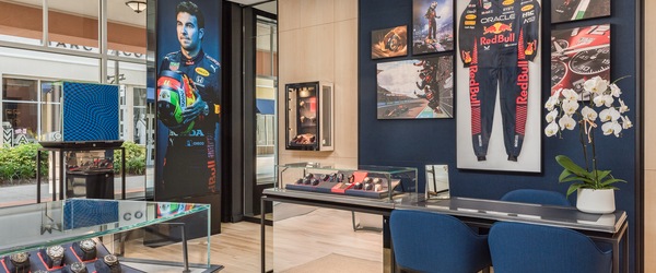 TAG Heuer Boutique 8200 Vineland Avenue Orlando