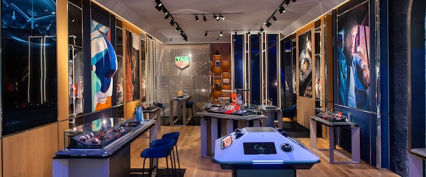 TAG Heuer Boutique 449 Oxford Street W1C 2PR London