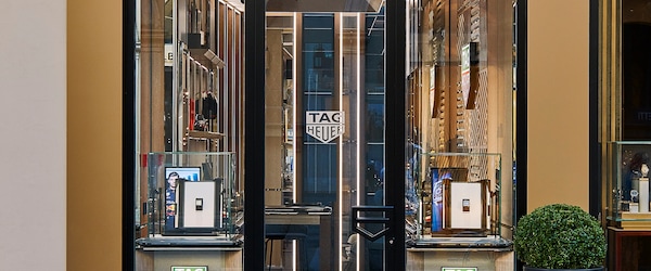 TAG Heuer Boutique Via Montenapoleone, 25 Milano