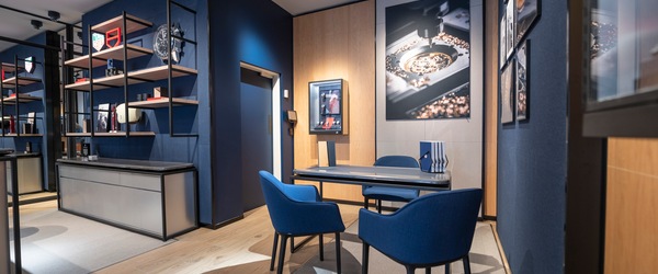 TAG Heuer Boutique Unit 151 Cheshire Oaks Outlet CH65 9JJ Chester