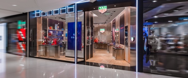 TAG Heuer Boutique 世纪大道 8 号上海国金中心D 座 上海
