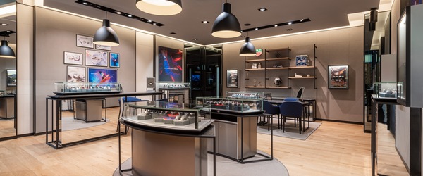 TAG Heuer Boutique Homer Rd B91 3GJ Solihull