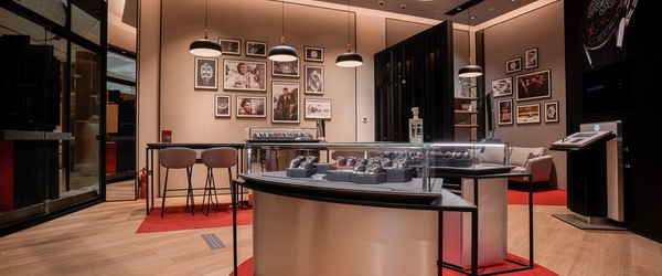 TAG Heuer Boutique Ground Floor - Unit G-06 Safat