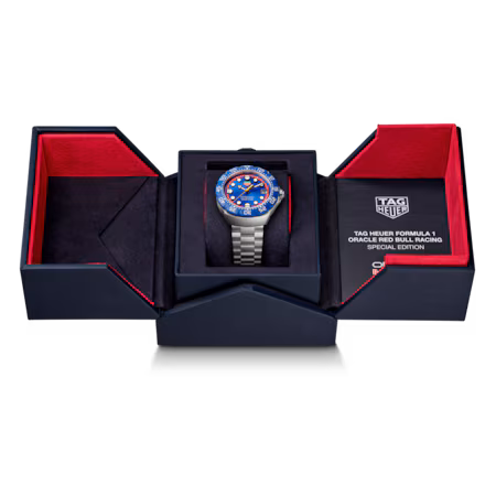 TAG Heuer Formula 1 Solargraph Oracle Red Bull Racing presentation packaging
