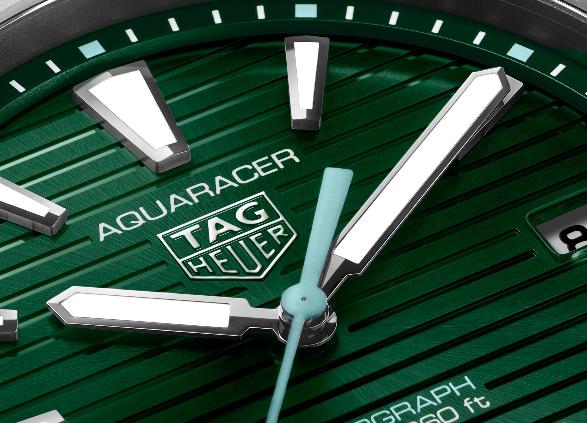 TAG Heuer Aquaracer Professional 200 Solargraph - 40 mm - WBP1115
