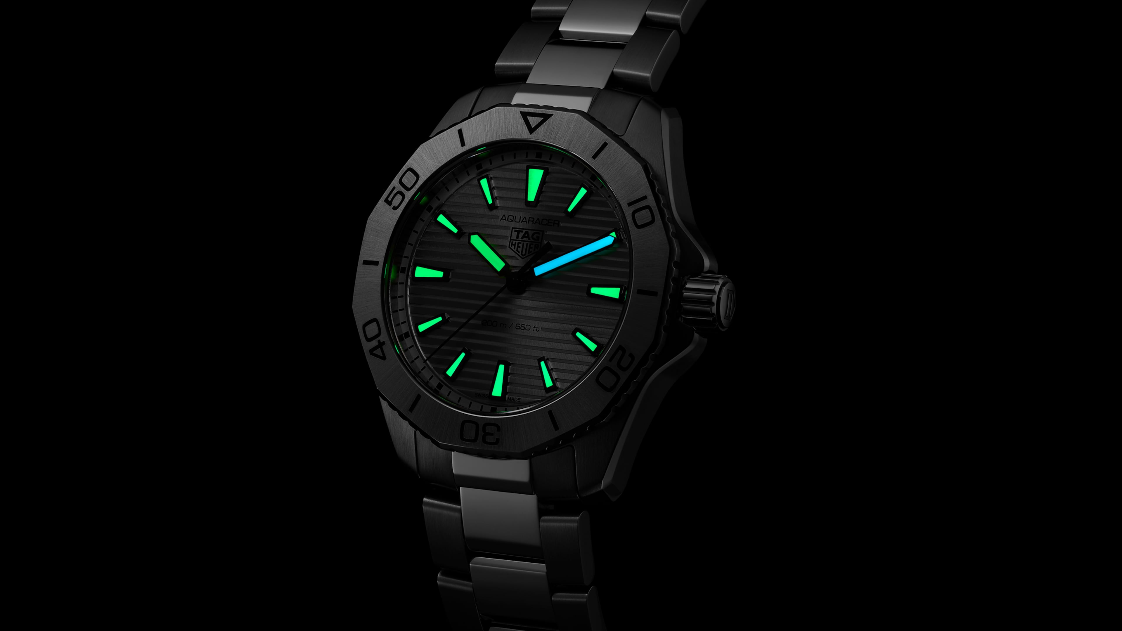 TAG Heuer Aquaracer Professional 200 - 40 mm - WBP1111.BA0627