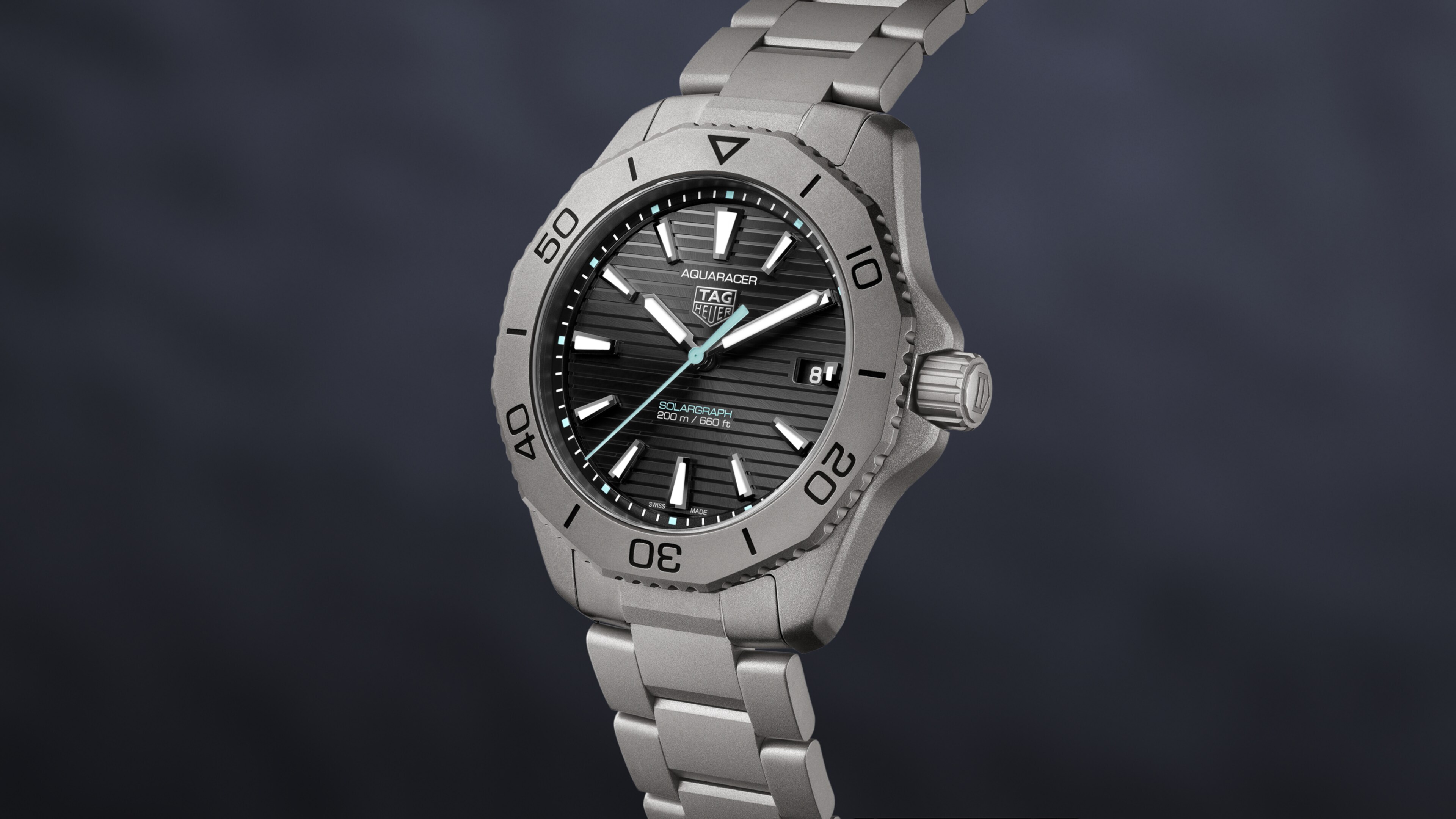 TAG Heuer プロフェッショナル 腕時計 タグホイヤー アクアレーサー プロフェッショナル 300 GMT 300m