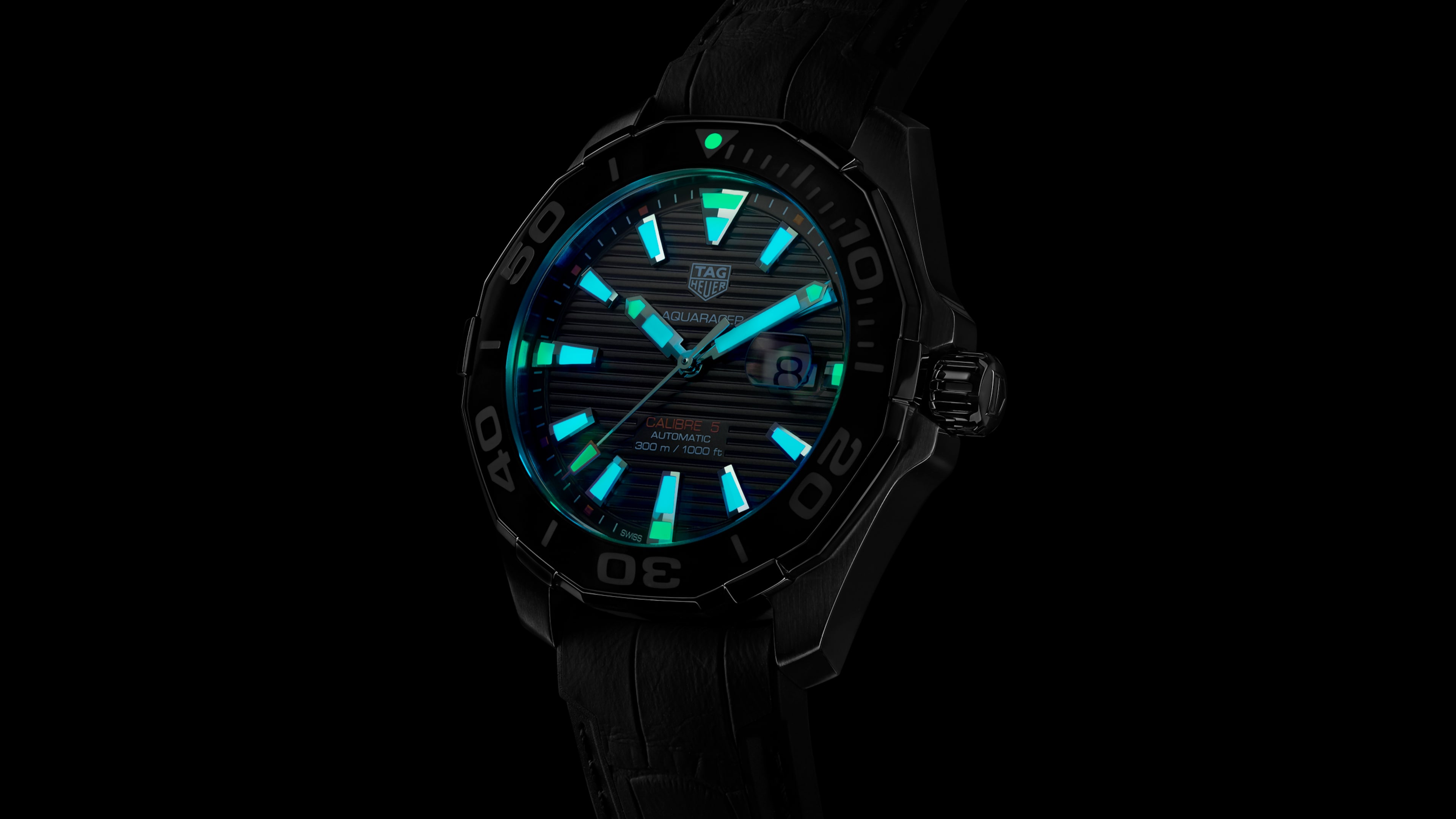 時計 TAGHeuer AQUARACER CALIBRE5 TAG Heuer Aquaracer - Steel - 43 mm | TAG Heuer US