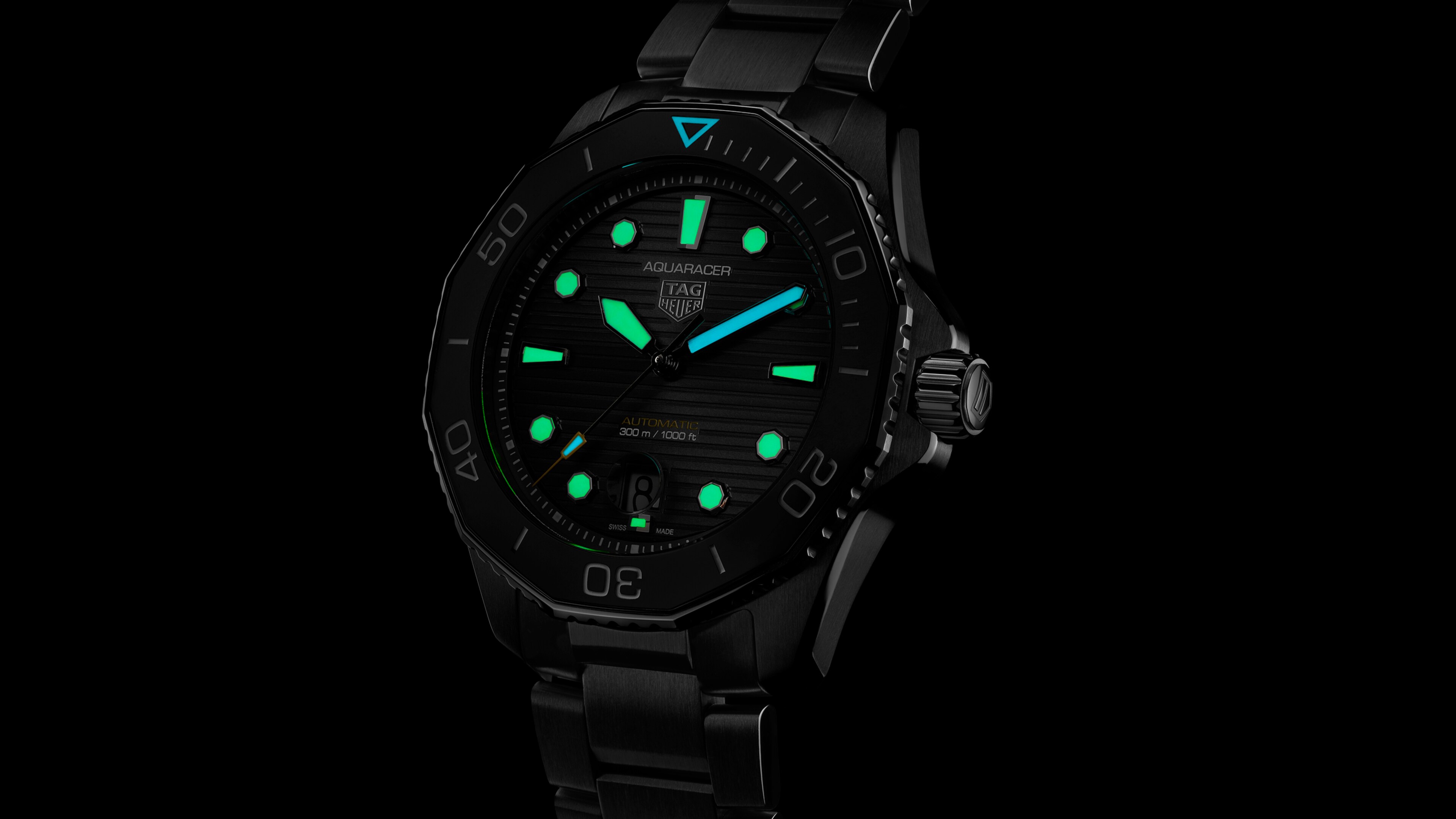 TAG Heuer Aquaracer ブラック TAG Heuer Aquaracer Professional 300 Date - Steel - 43 mm | TAG