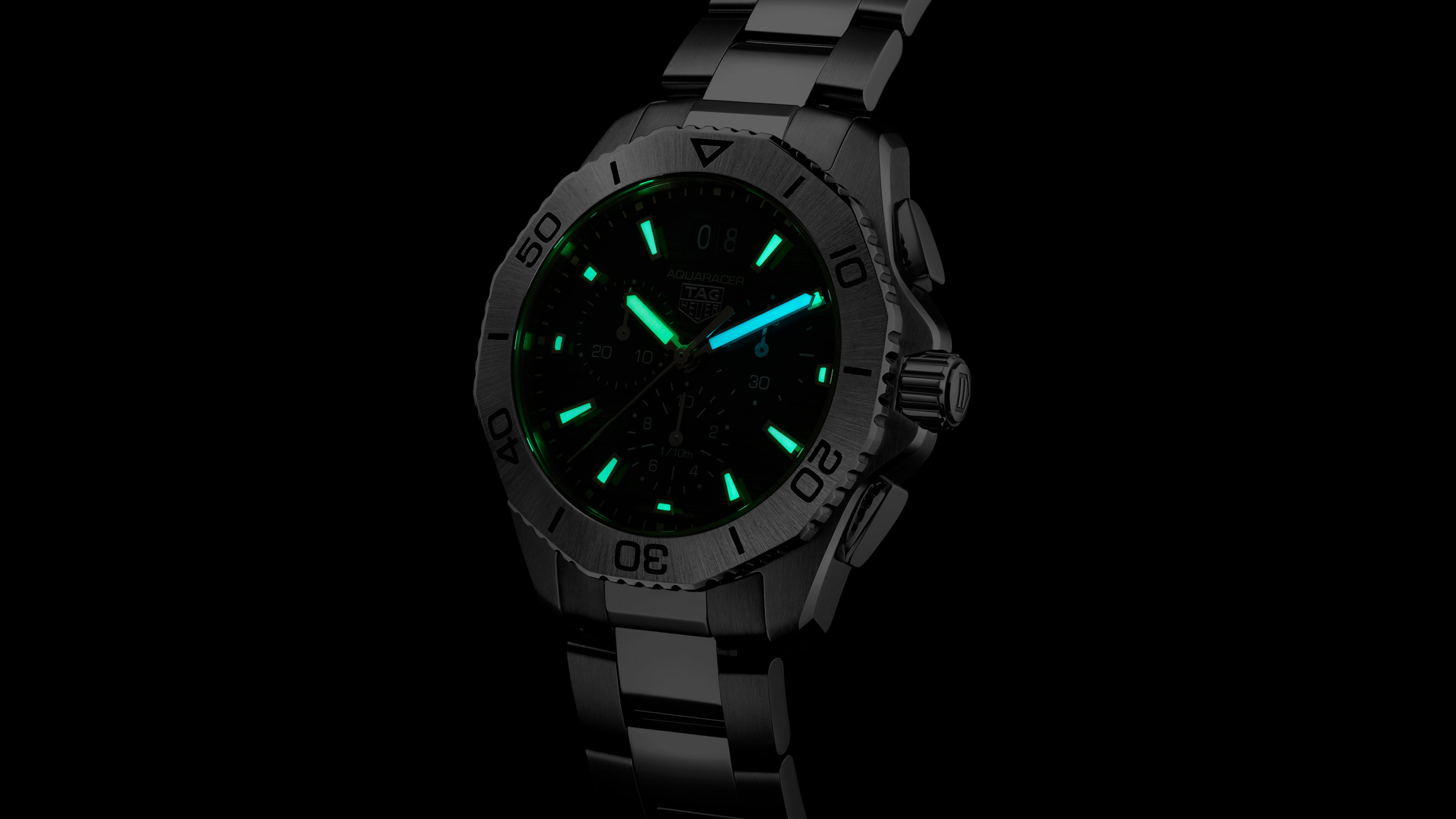 TAG Heuer Aquaracer PROFESSIONAL 200 CHRONOGRAPH - Steel - 40 mm