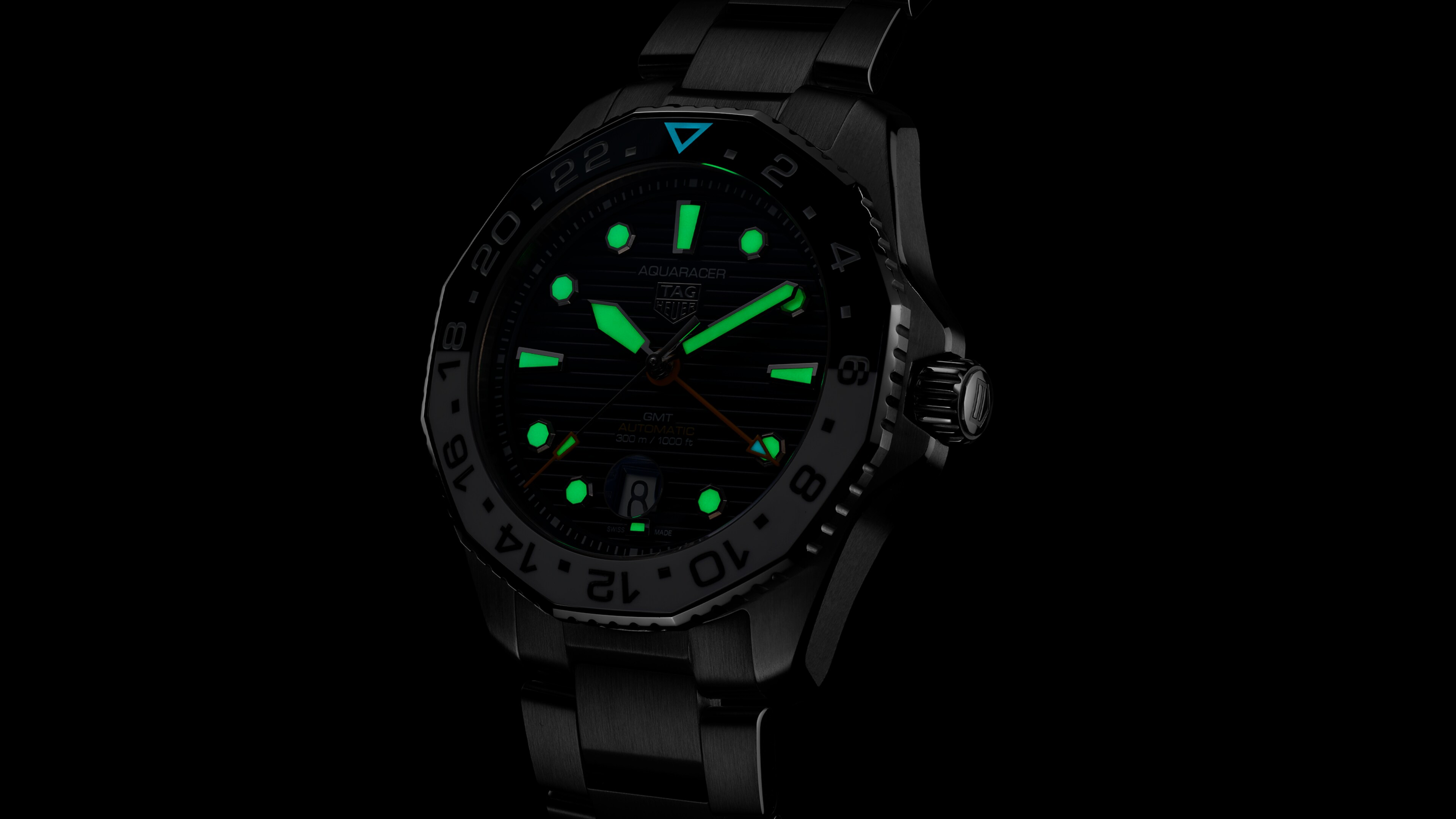 TAG Heuer Aquaracer Professional 300 GMT - Steel - 43 mm | TAG